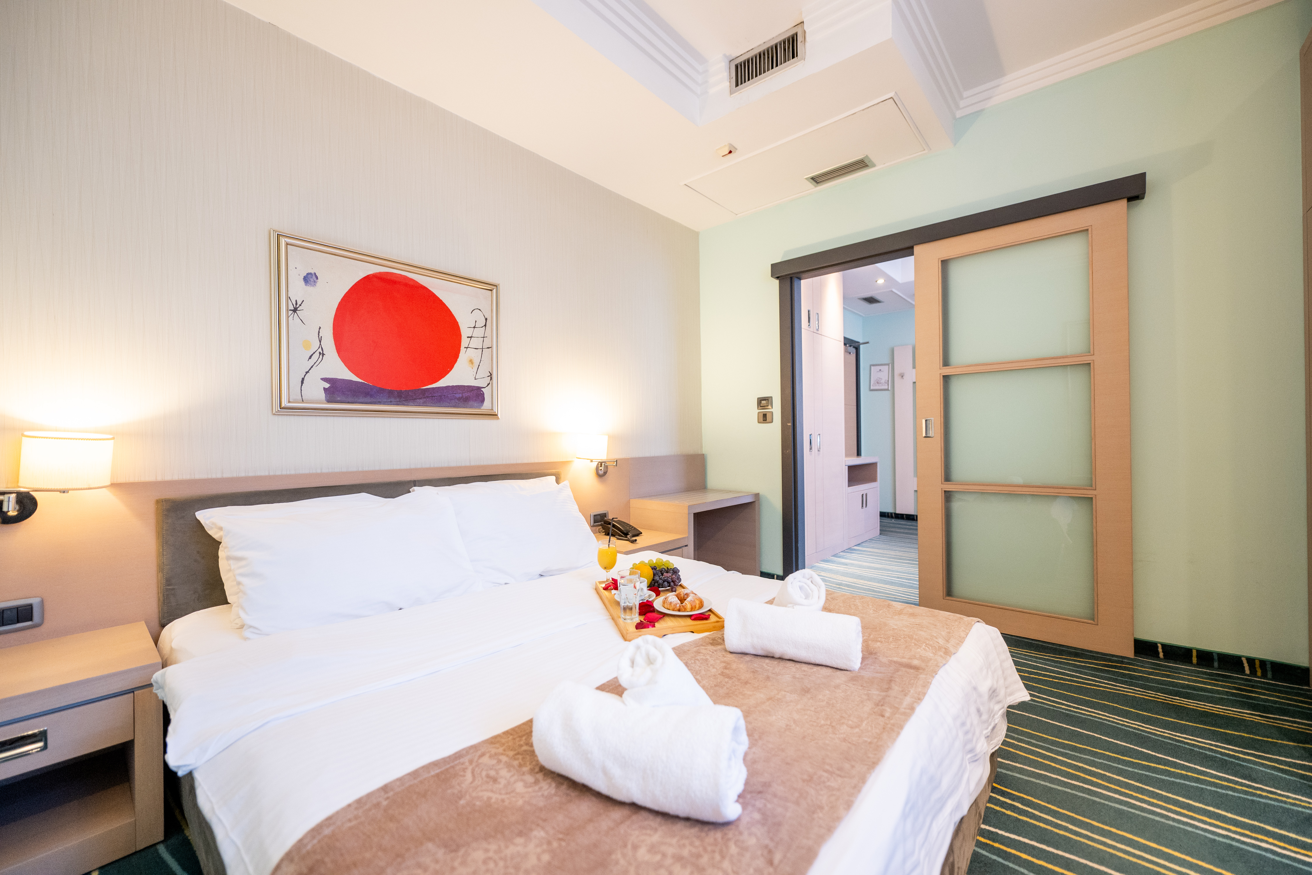 Hotel Kopernikus Hotel Prag (ex Prag Hotel), Serbien, Belgrad. Großes 122