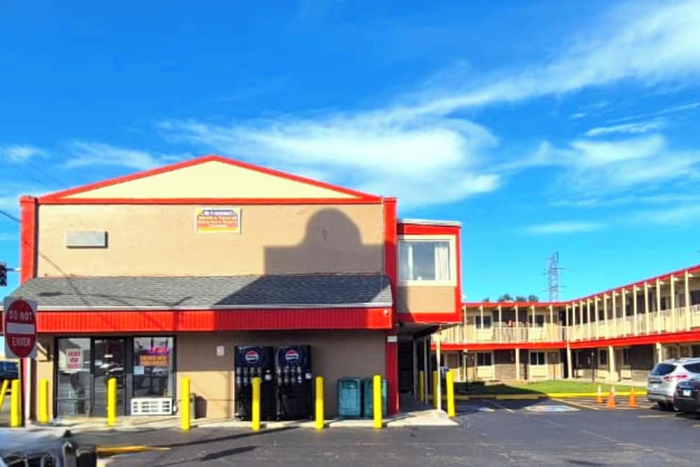 Saratoga Motel By Capital O Chicago Midway IL US 12