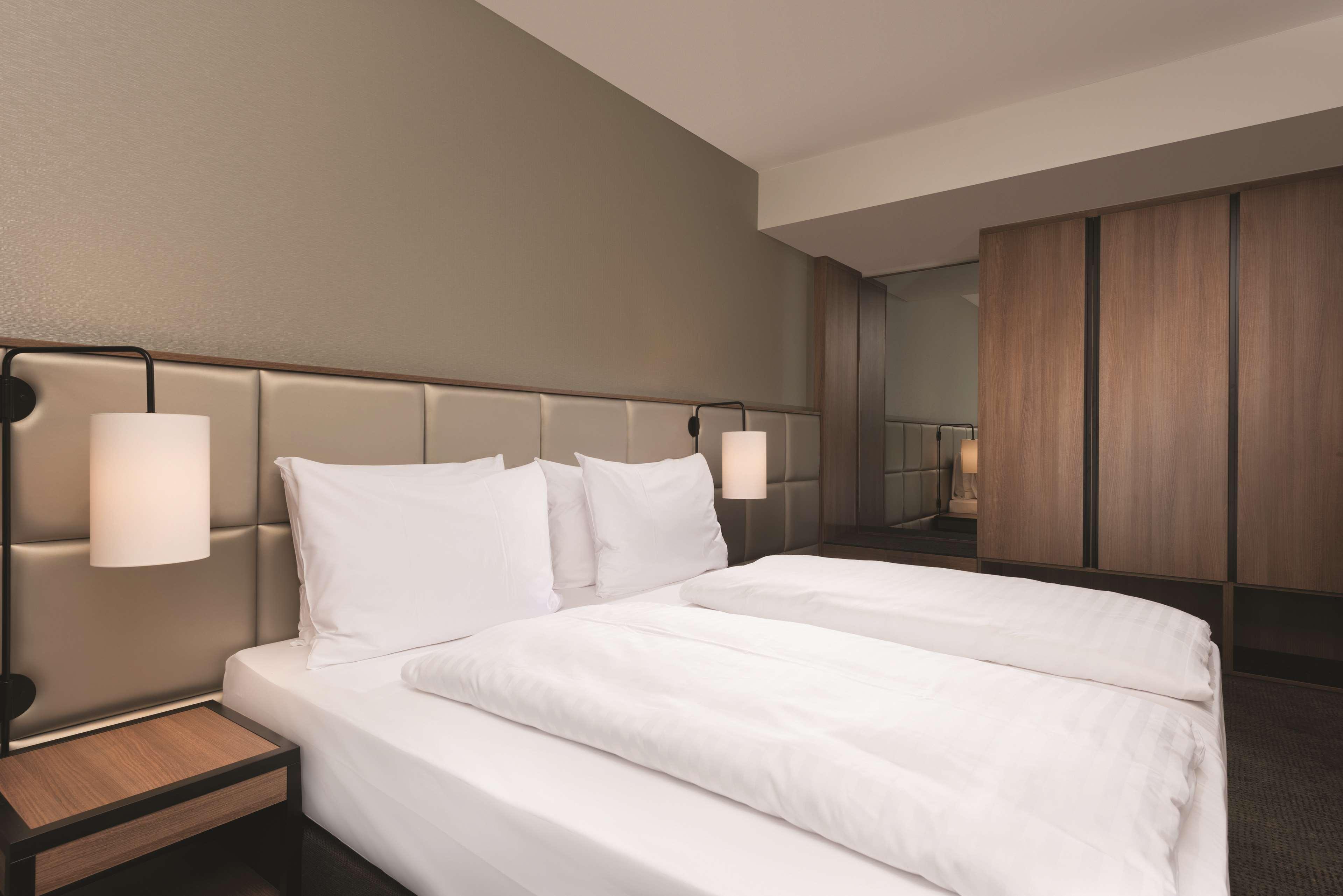 Hotel Adina Apartment Hotel Frankfurt Westend, Deutschland, Frankfurt am Main. Großes 331