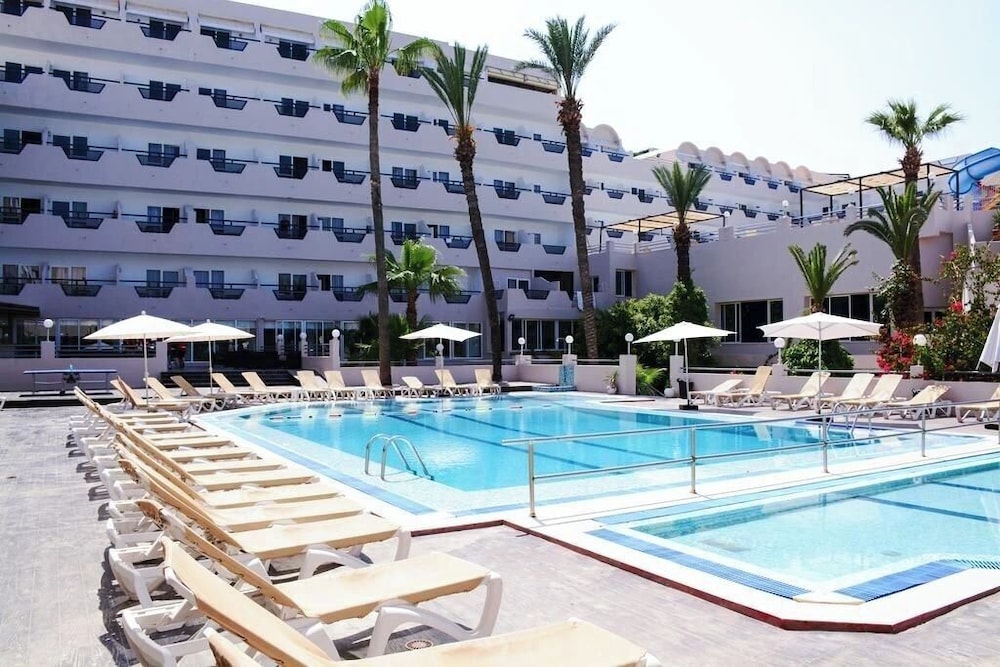 Sousse City & Beach Hotel (ex Karawan Beach and Resort Hotel)