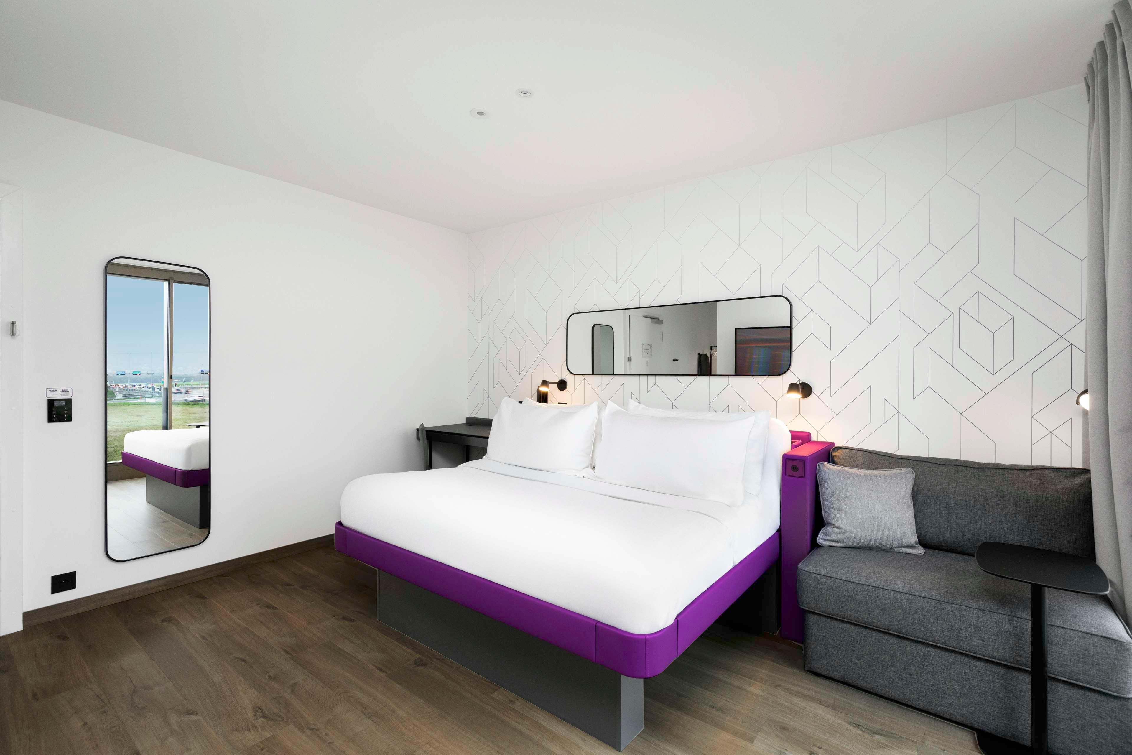 Hotel YOTEL Geneva Lake, Schweiz, Founex. Großes 543