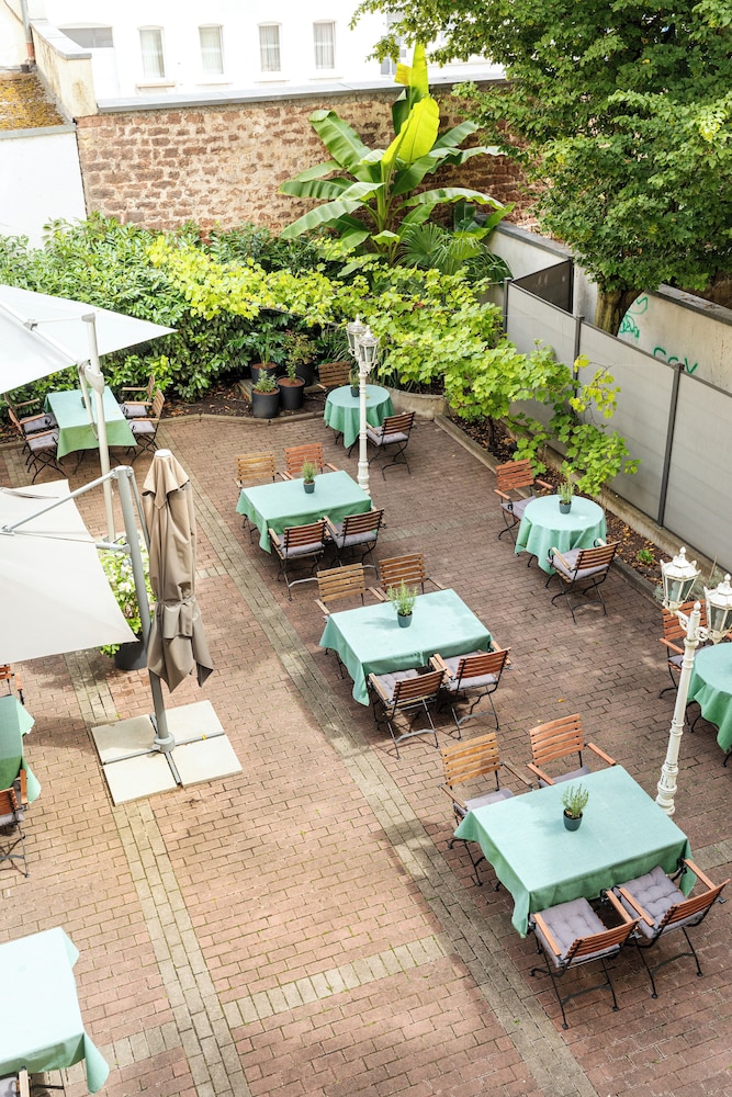 Hotel ACHAT Hotel Neustadt an der Weinstrasse, Deutschland, Neustadt an der Weinstraße. Großes 399