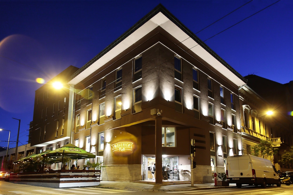 Maverick Central Market