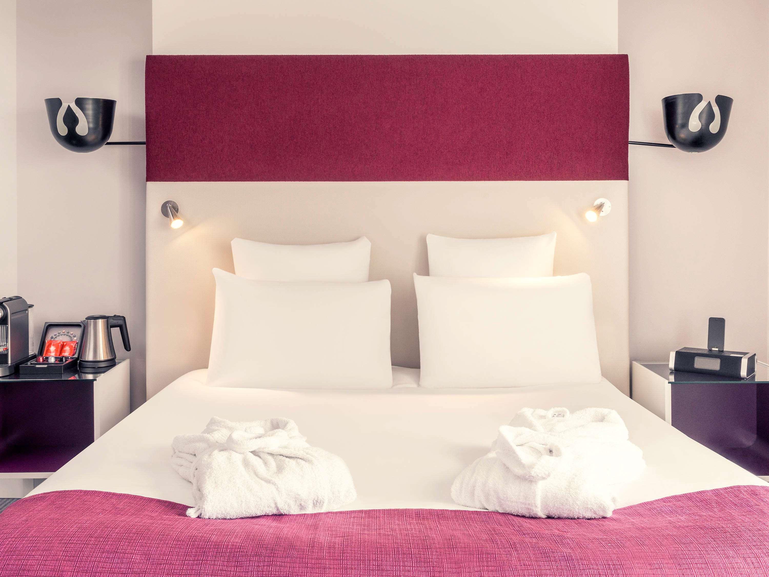 Hotel Mercure Paris Bercy Bibliotheque, Frankreich, Paris. Großes 512