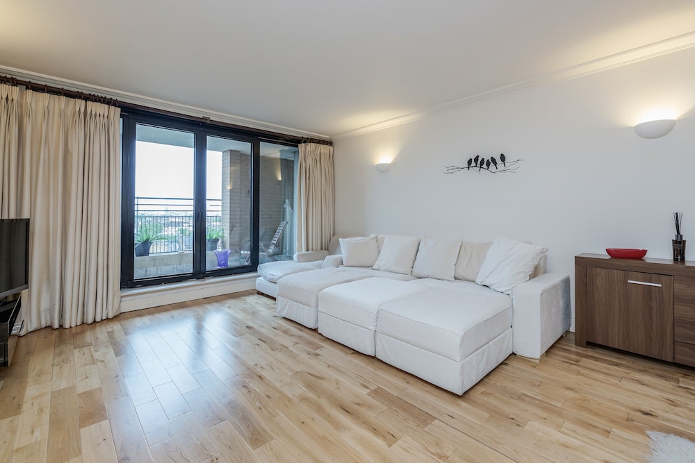 Point West Apartments