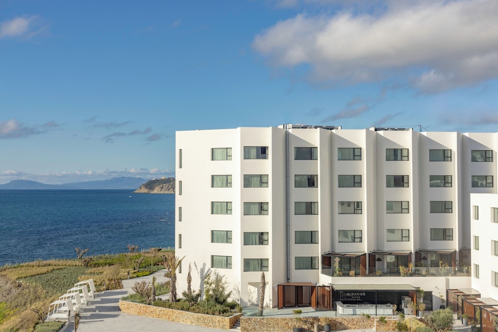 Idou Malabata Beach & Spa