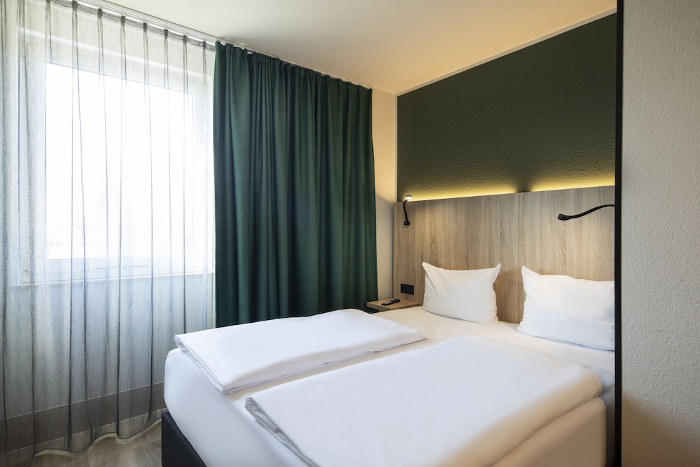 Hotel ACHAT Hotel Stuttgart Zuffenhausen, Deutschland, Stuttgart. Großes 262