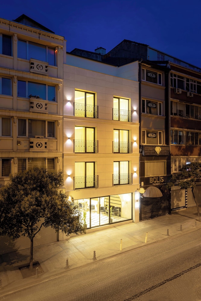 Great Fortune Concept Hotel