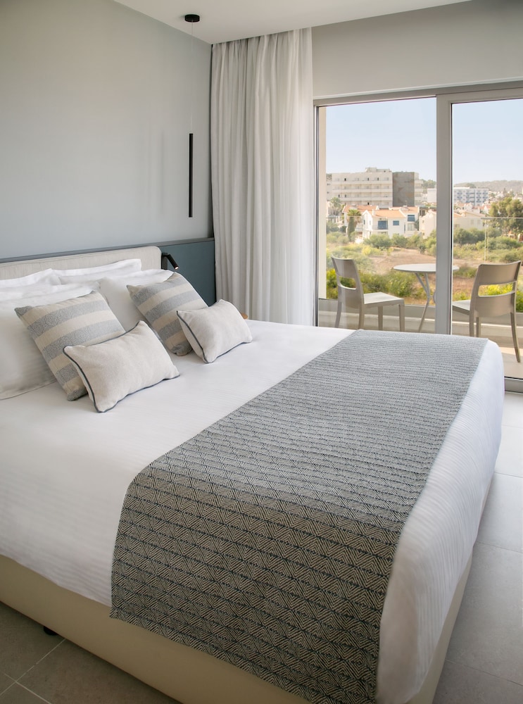 Hotel Atlantica Aqua Blue Hotel, Zypern, Protaras. Großes 324