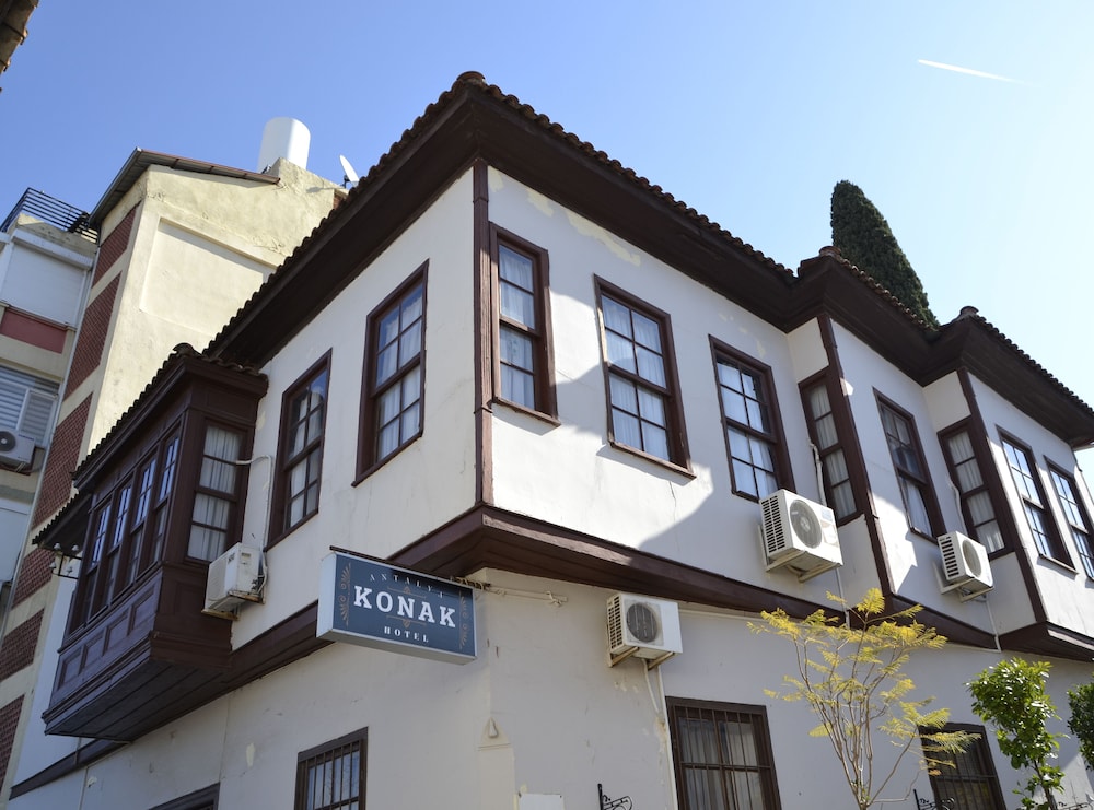 Dedekonak Pension
