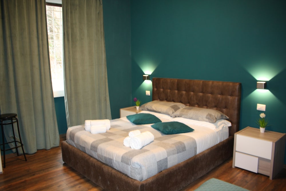 Houspitality Flowers B&B