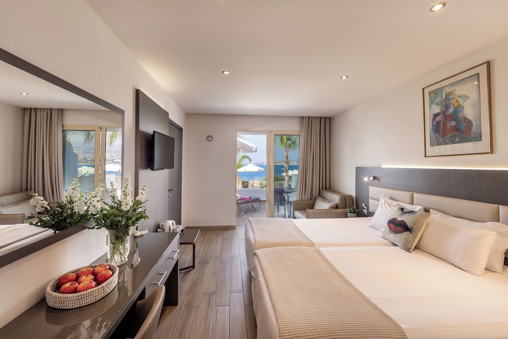 Hotel Queen's Bay Hotel, Zypern, Paphos. Großes 526