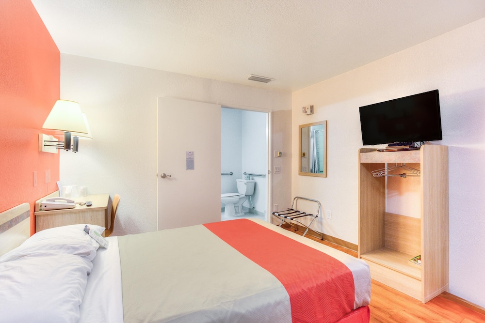 Hotel Motel6 Tigard, OR - Portland South - Lake Oswego, USA, Tigard. Großes 224