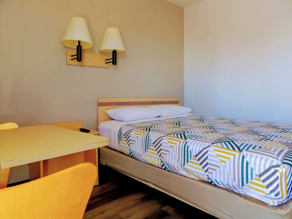 Hotel Motel6 Ontario, OR, USA, Ontario. Großes 80