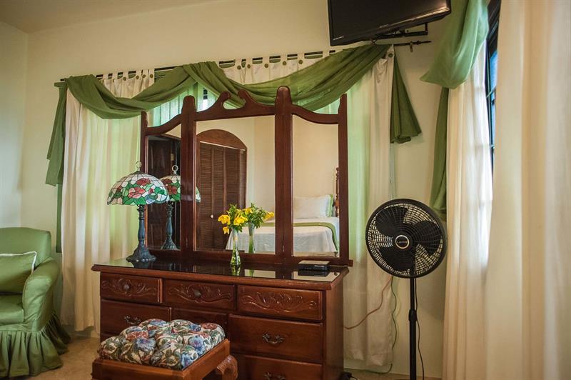 Online giftcard for hotel Clarridge Hall Guesthouse