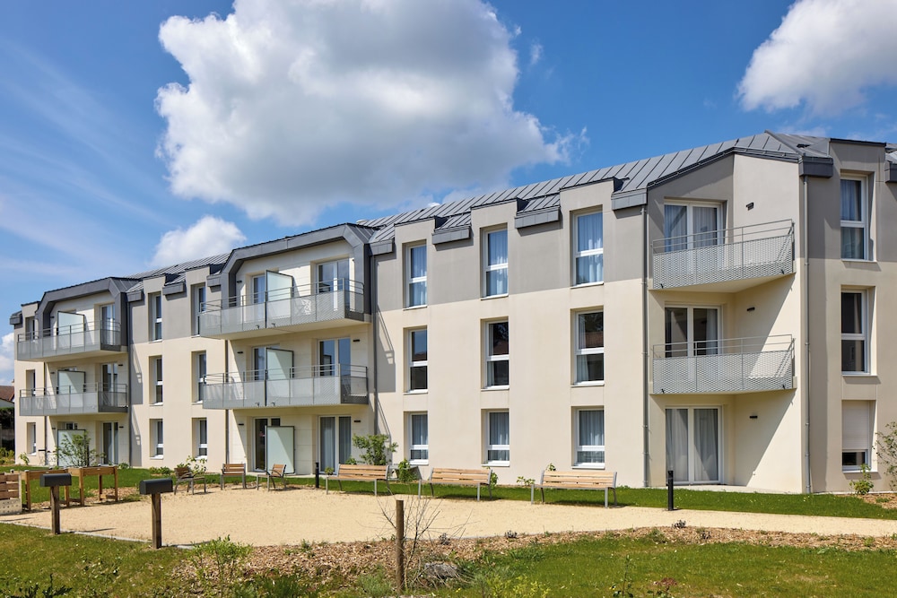 Quality Aparthotel Cholet