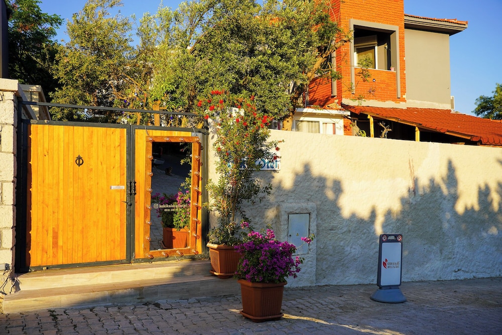 Kekik Alacati Otel