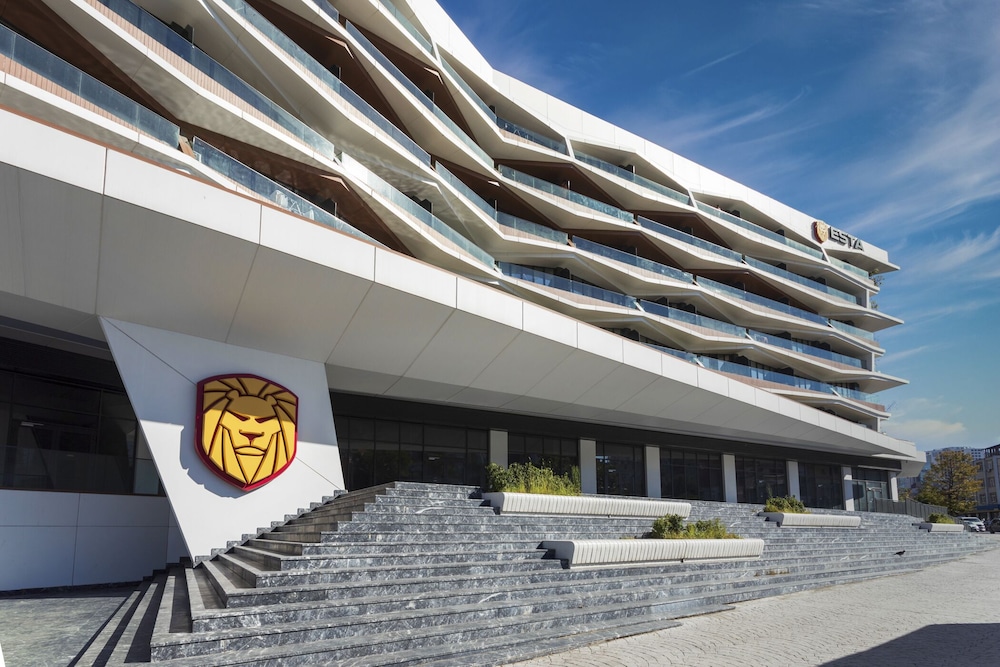 Benesta Residence By NewInn