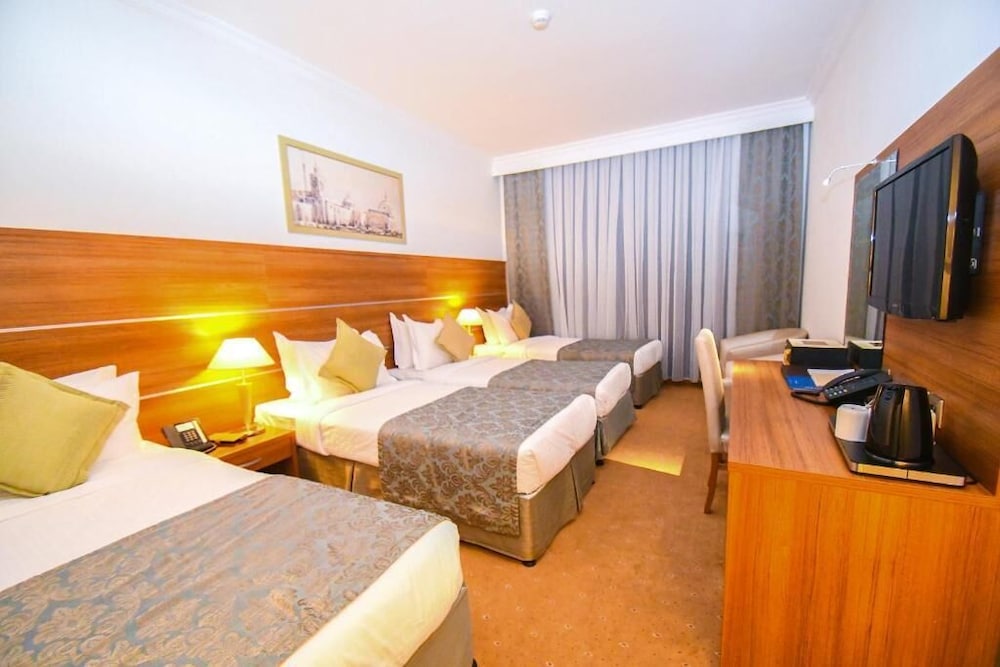 Golden Tulip Mektan Hotel