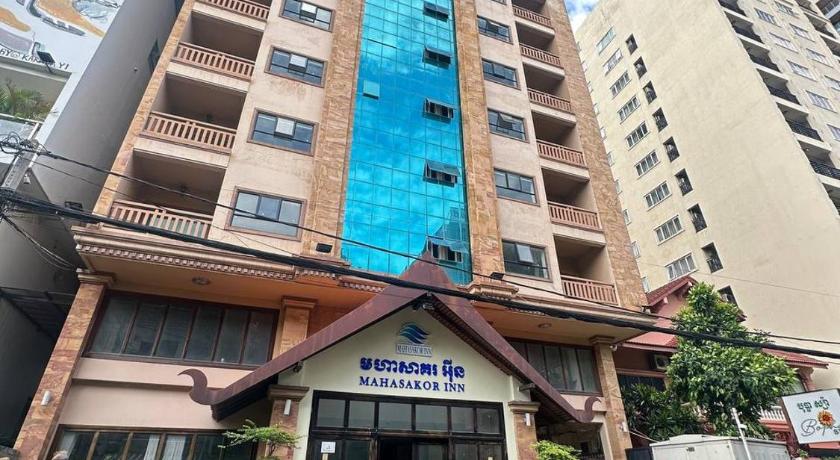 Ramada by Wyndham Phnom Penh Central