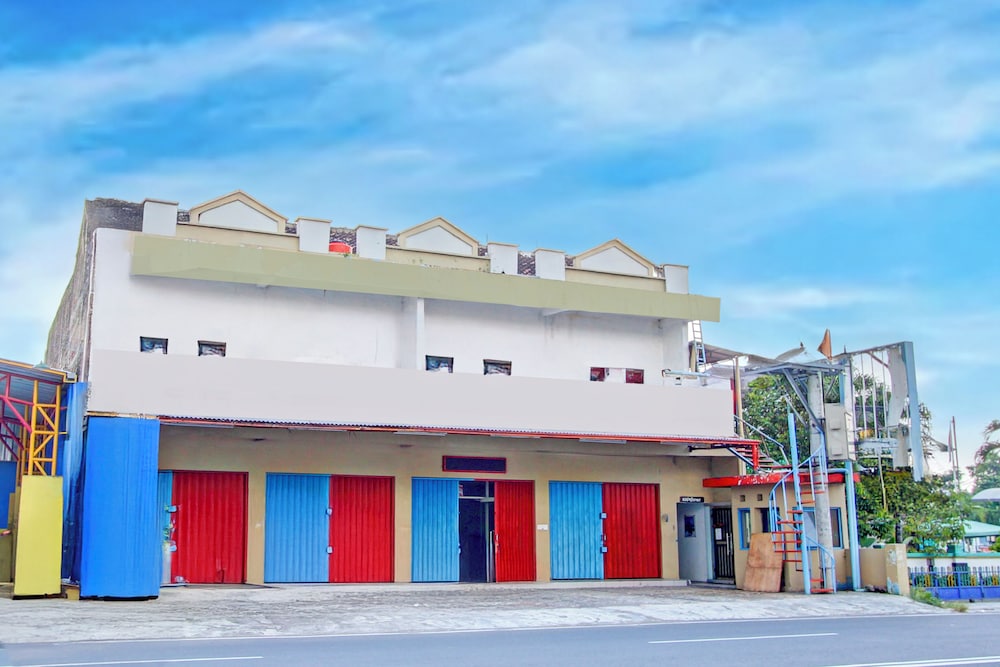 Hotel O Yogyakarta near Gembiraloka Zoo formerly Paddington Bear Homestay