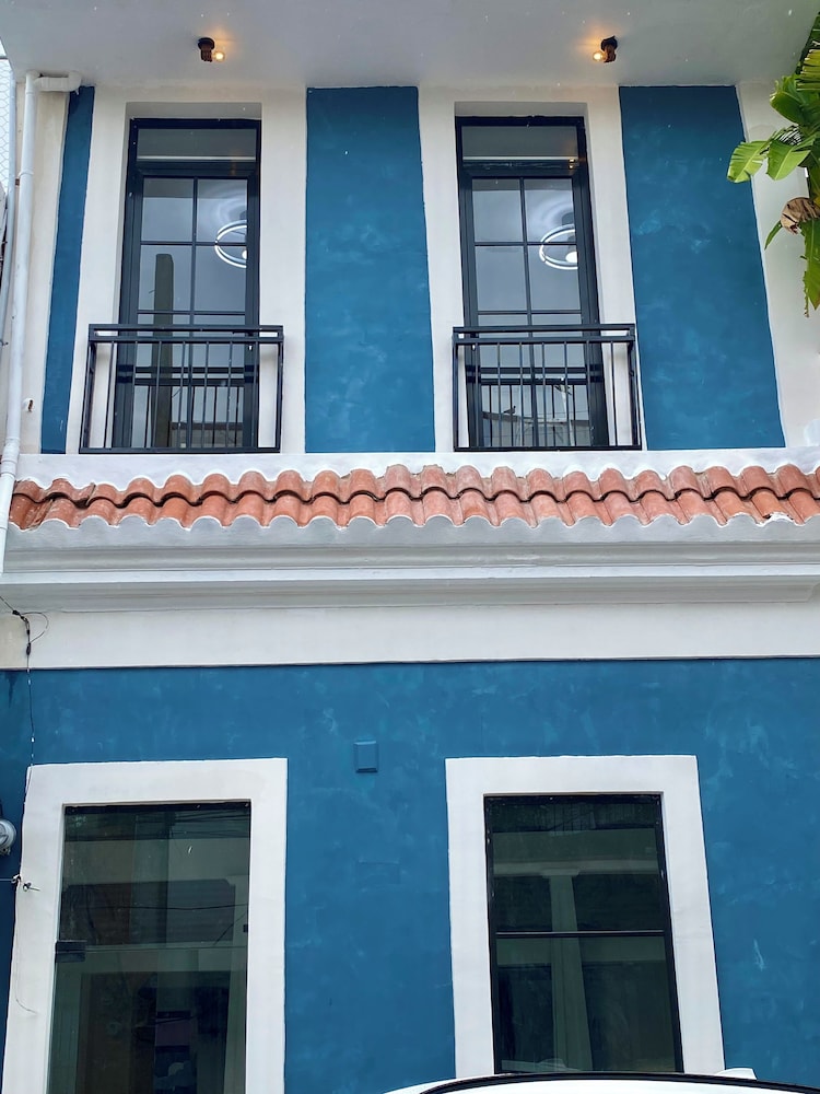 RIG Colonial Experience