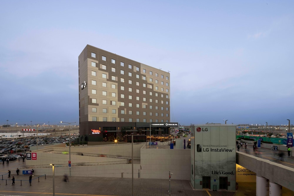 Wyndham Grand Costa Del Sol Lima Airport