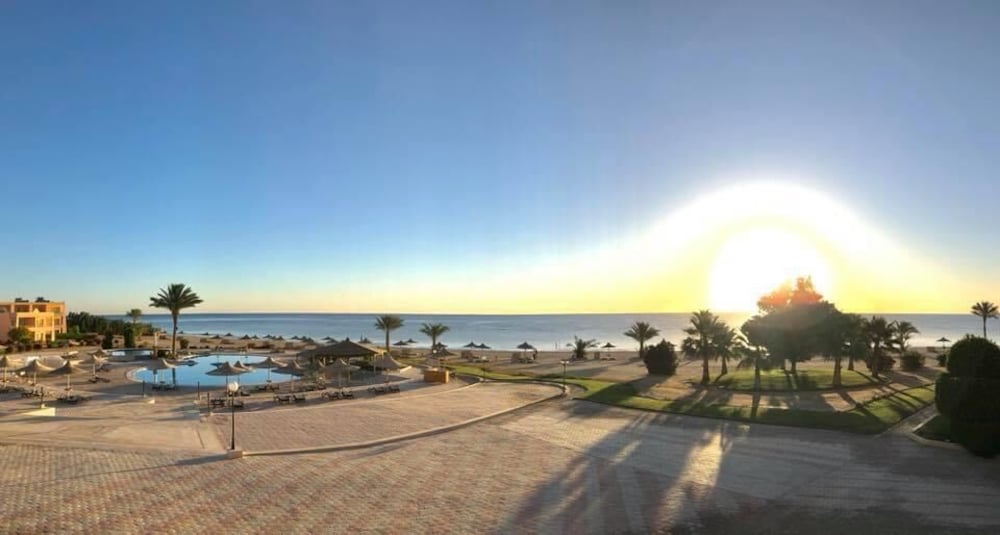 Shoni Bay