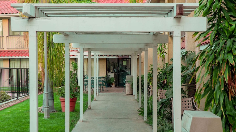 Studio6 Anaheim Hills, CA