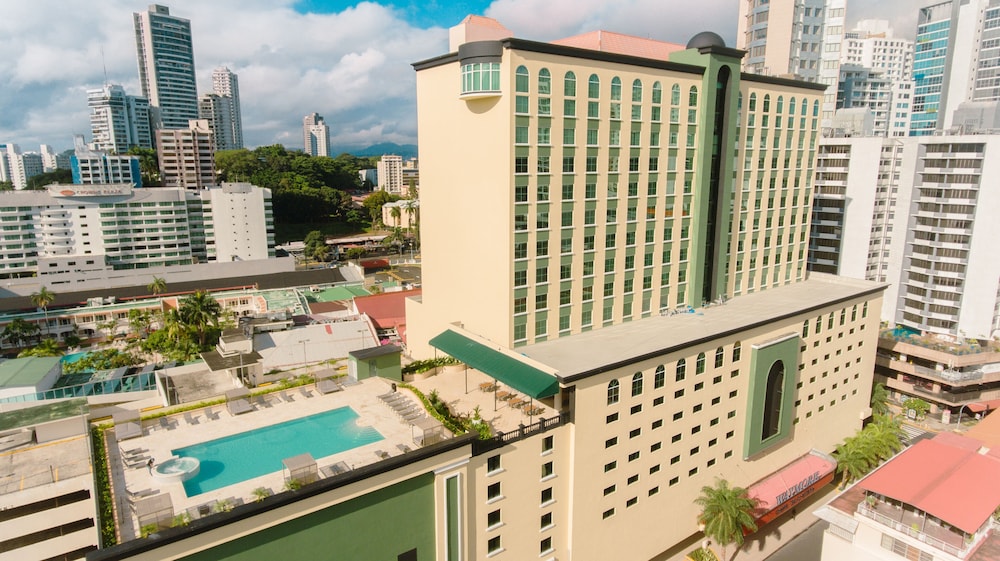 Waymore Hotel Spa & Casino