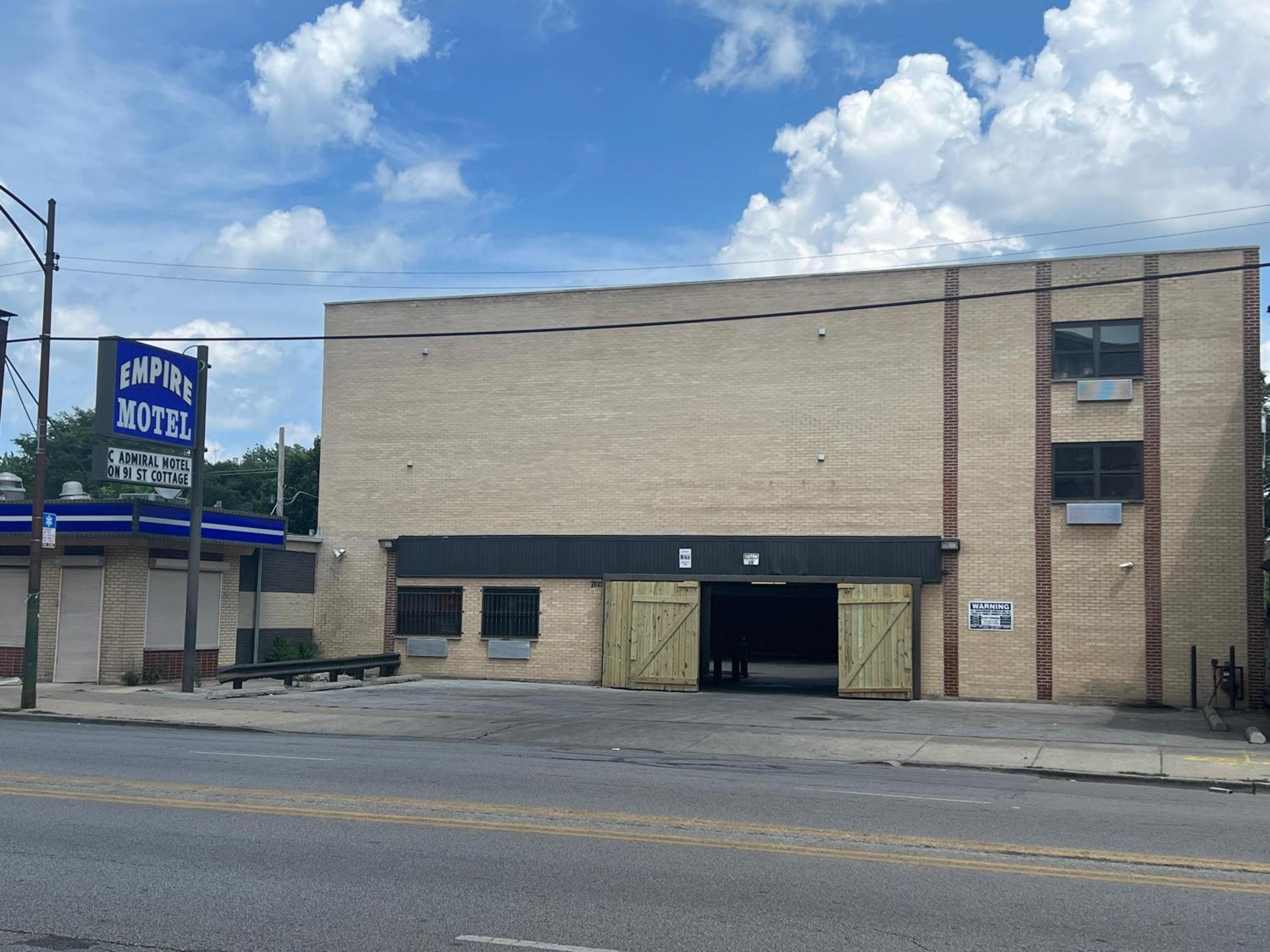 Capital O Empire Motel Chicago I-94