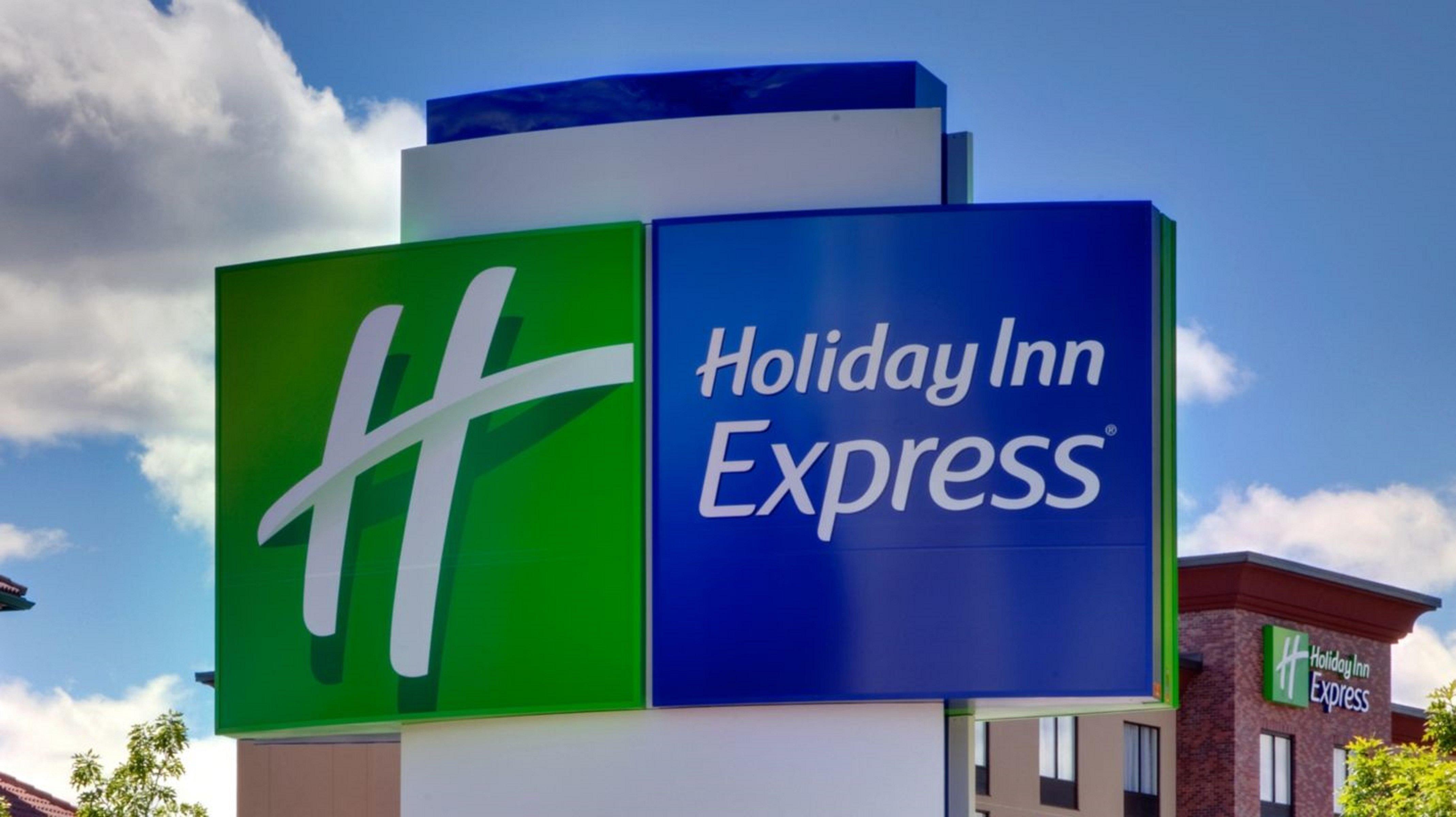 Holiday Inn Express SAVANNAH - GATEWAY