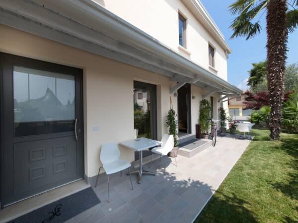 International Rooms & Apartments