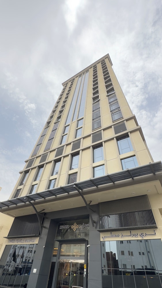 Three Pearls Musalli Hotel