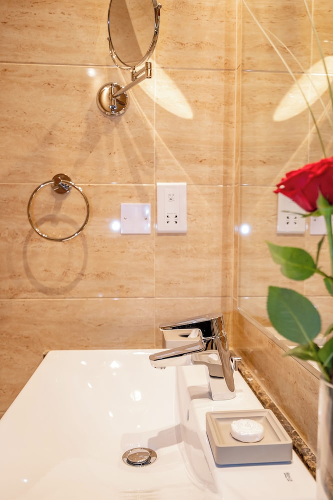 Peony Hotel