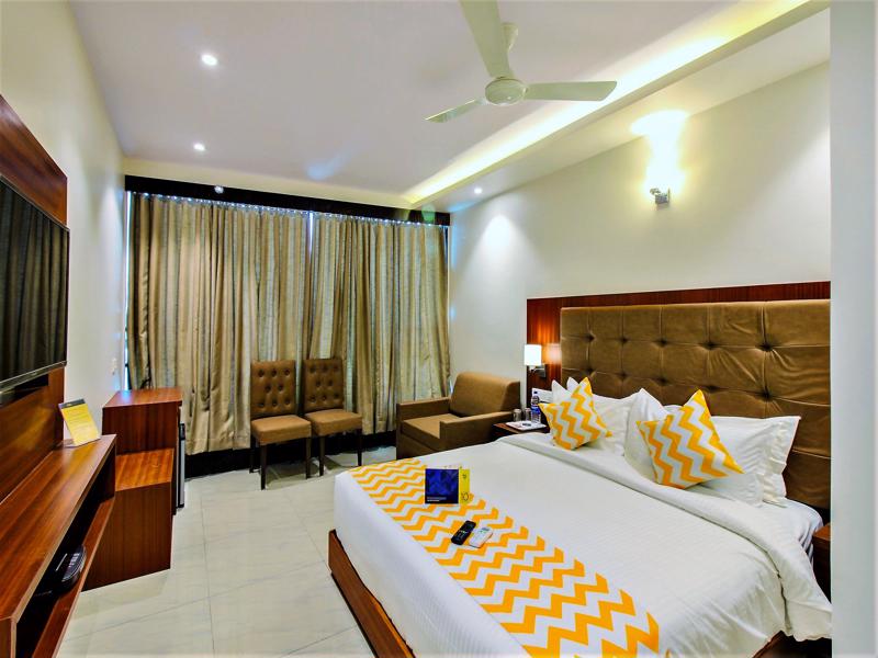 FabHotel Le Western Andheri