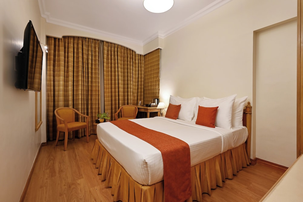 Premium Sea View + Unlimited drinks(18:30-19:30-T&C) + Cut Fruit Platter + Buffet Breakfast + Wi-Fi (2 Twin Beds) - Package Rate
