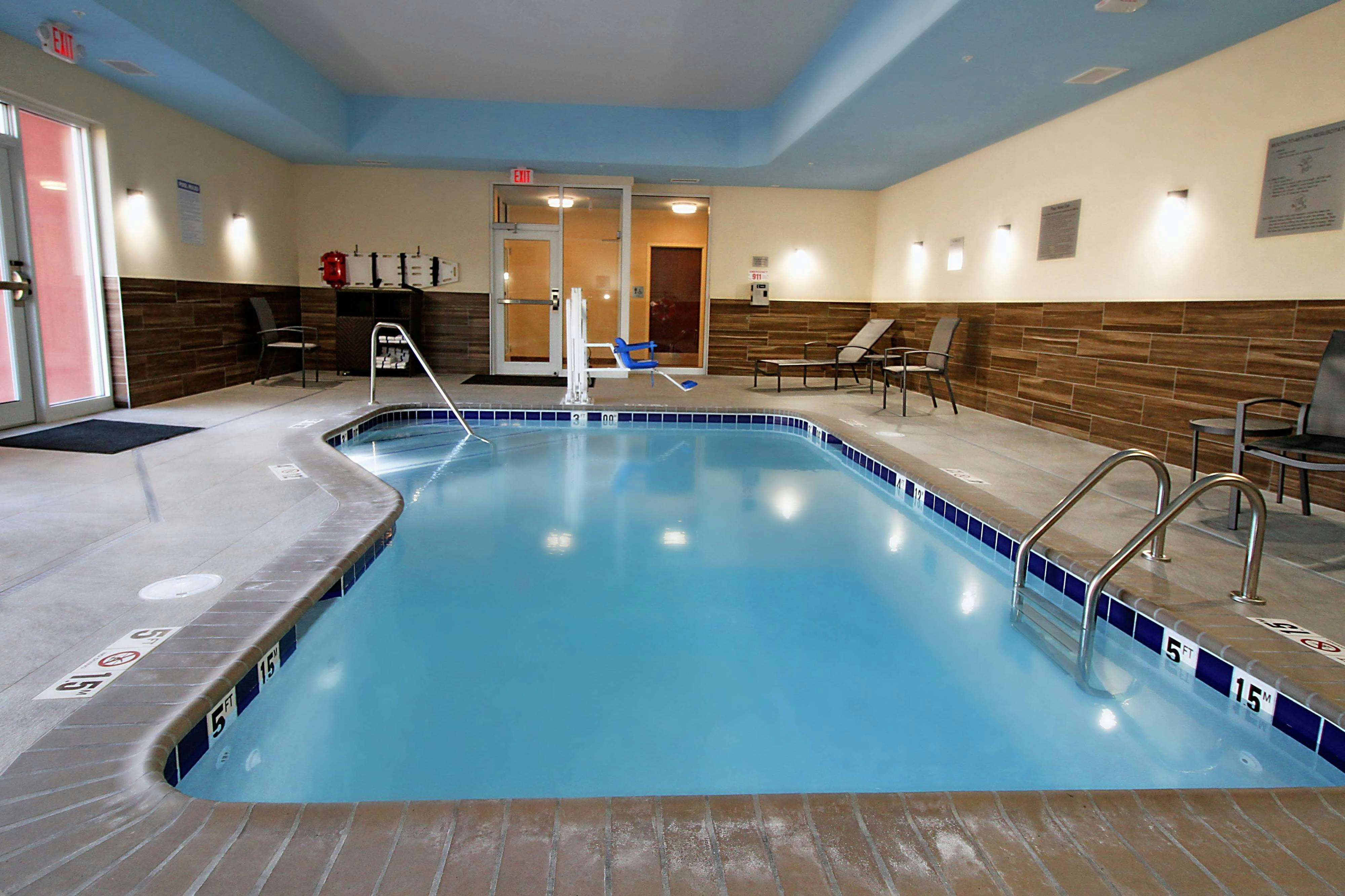 Fairfield Inn Suites London