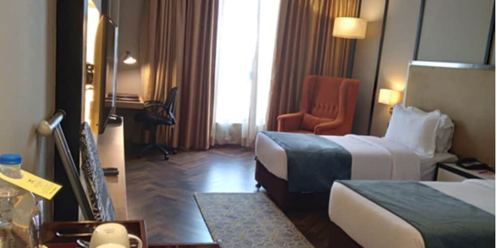 Basic Twin Room