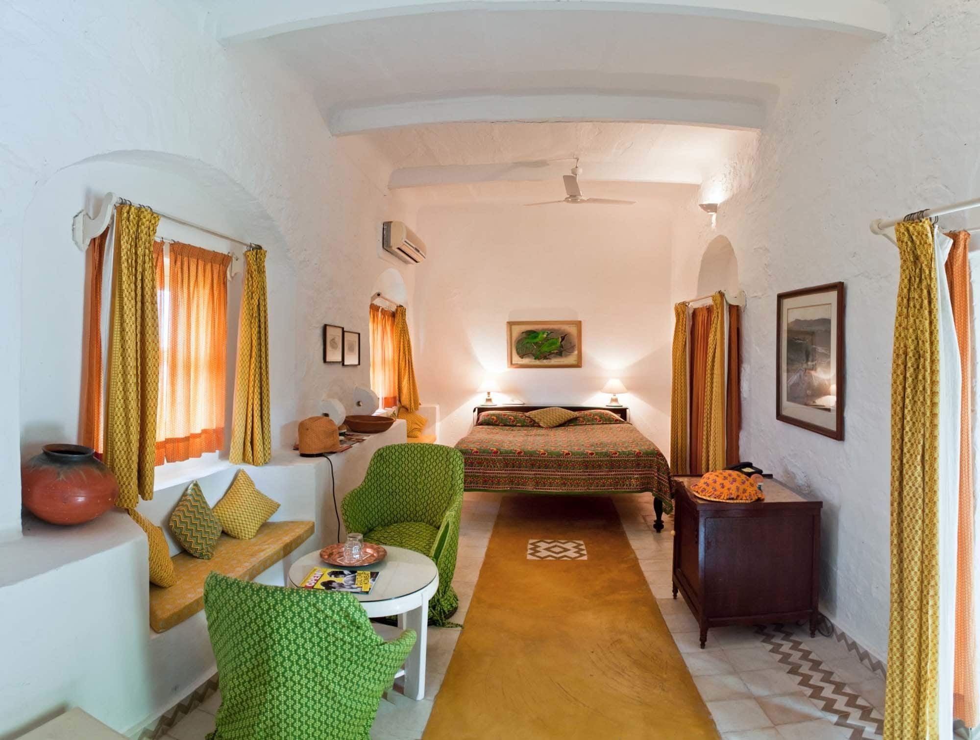 Hotel Neemrana's - Hill Fort - Kesroli, Indien, Alwar. Großes 1