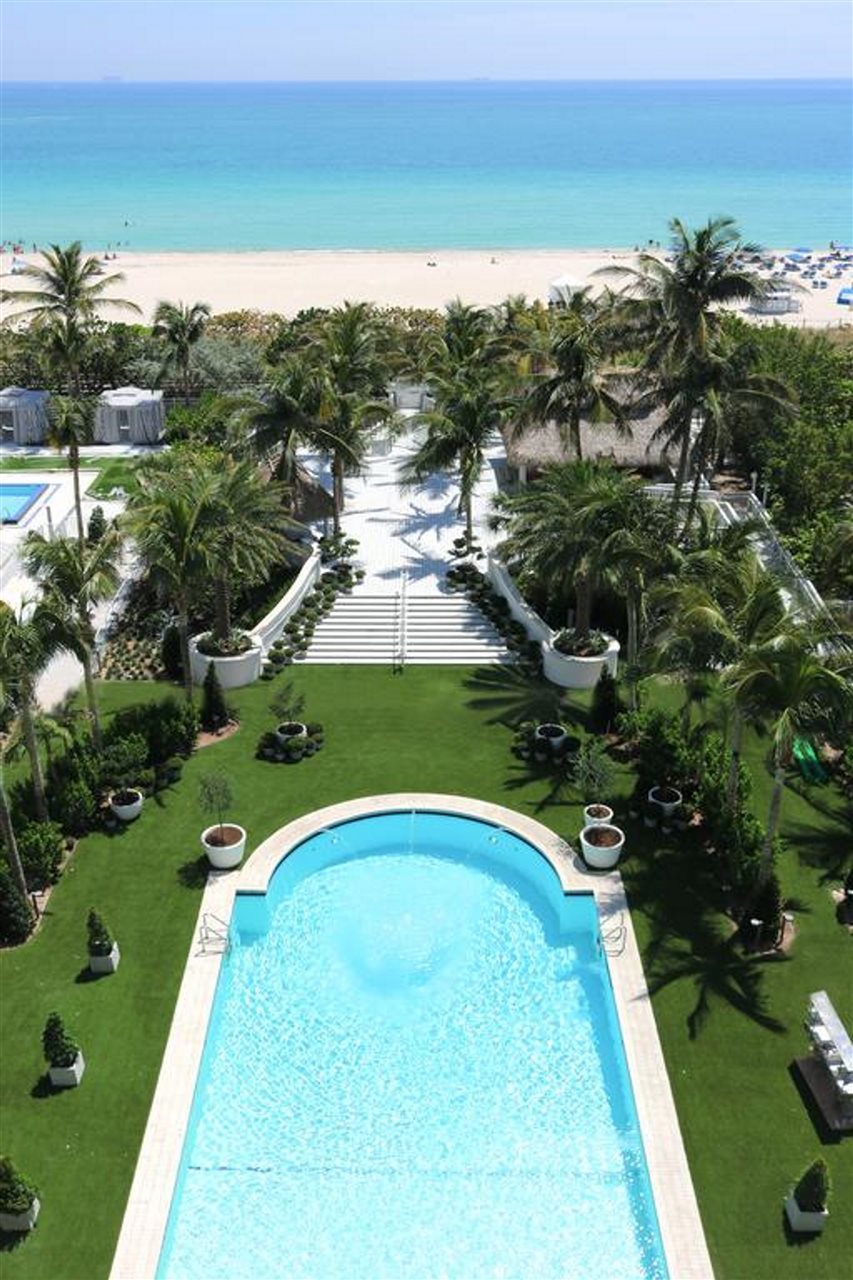 Cadillac Hotel & Beach Club