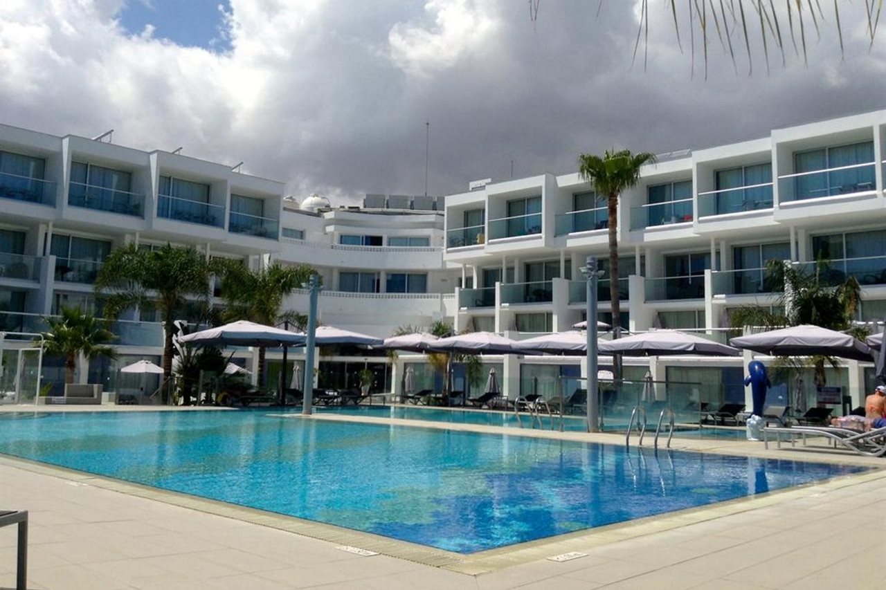 Hotellbilder av Limanaki Beach Hotel & Suites - nummer 1 av 10