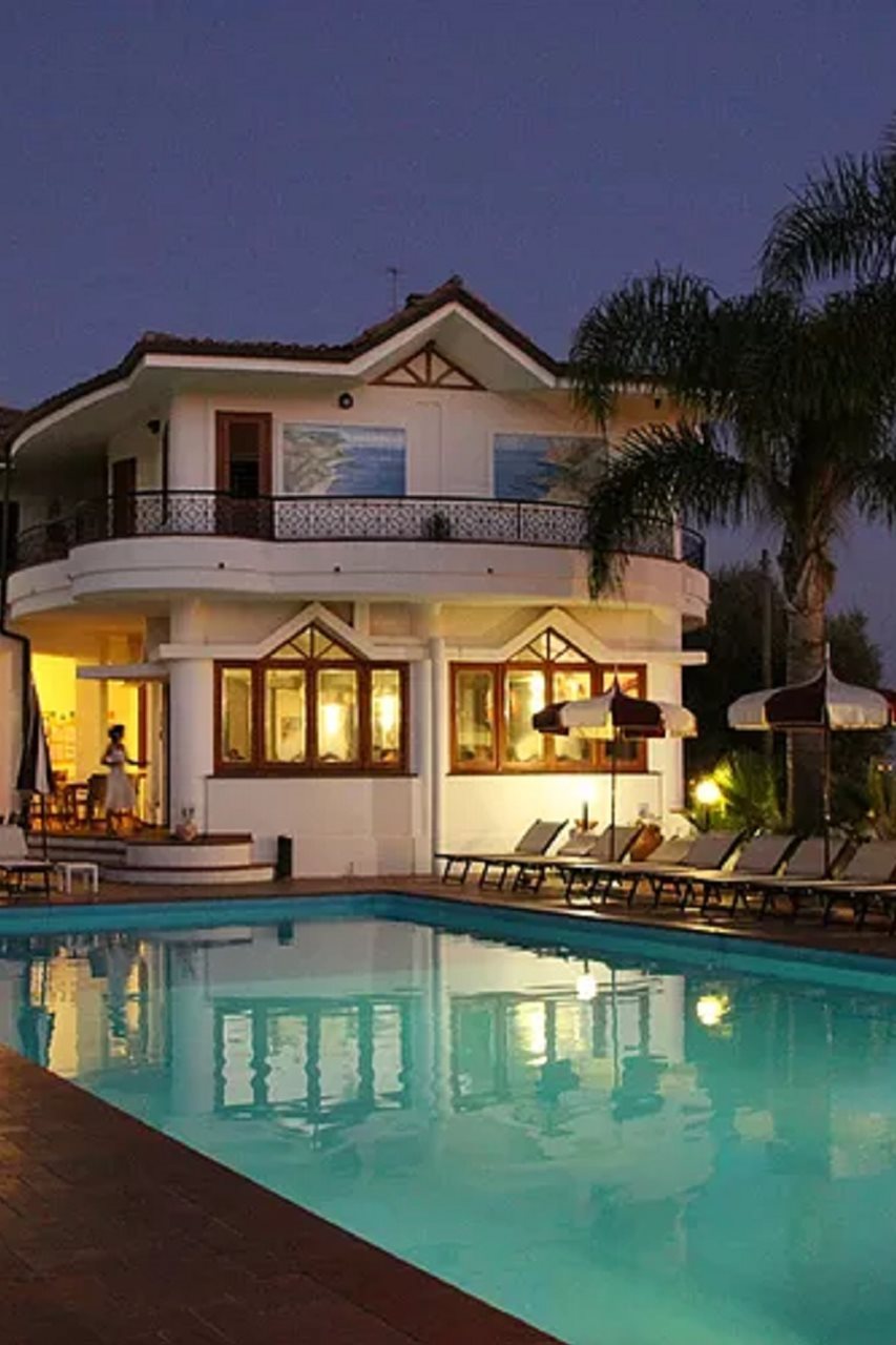 Hotel Baia Del Capo