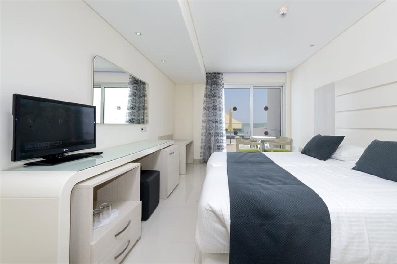 Hotel Tasia Maris Oasis Hotel, Zypern, Ayia Napa. Großes 2