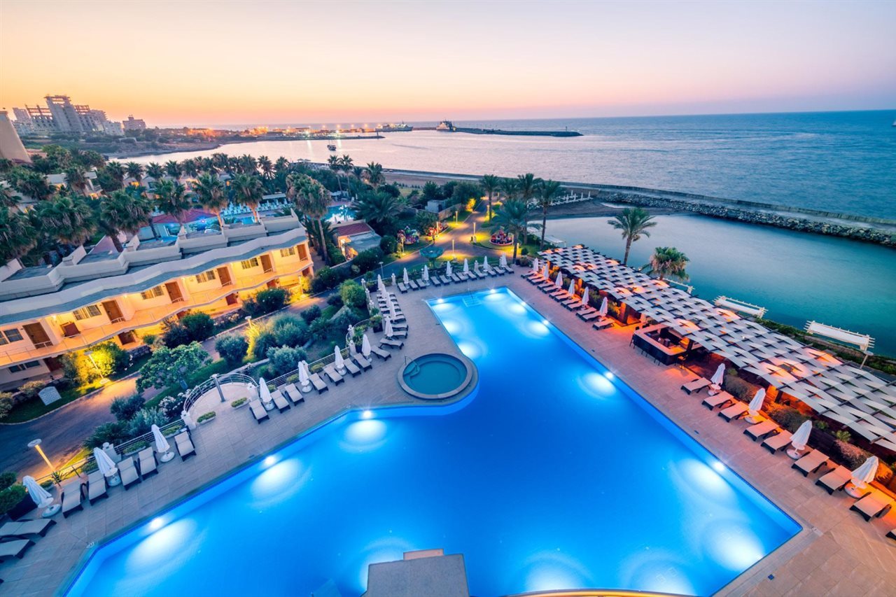 Vuni Palace Hotel & Casino