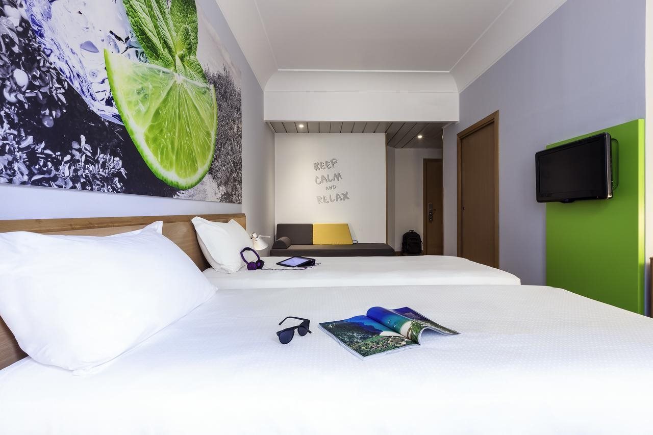 Hotel Ibis Styles Napoli Garibaldi, Italien, Neapel. Großes 1