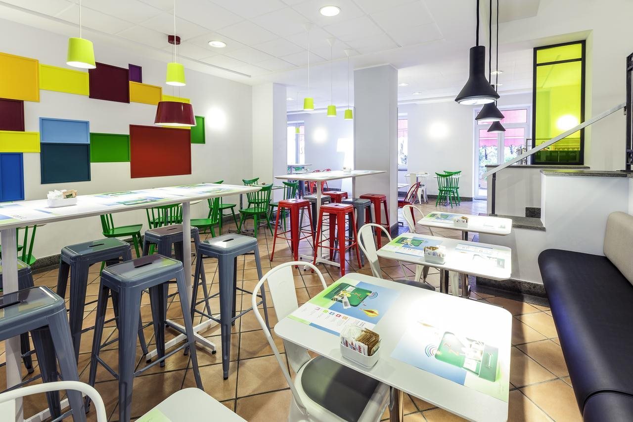 Hotel Ibis Styles Napoli Garibaldi, Italien, Neapel. Großes 2