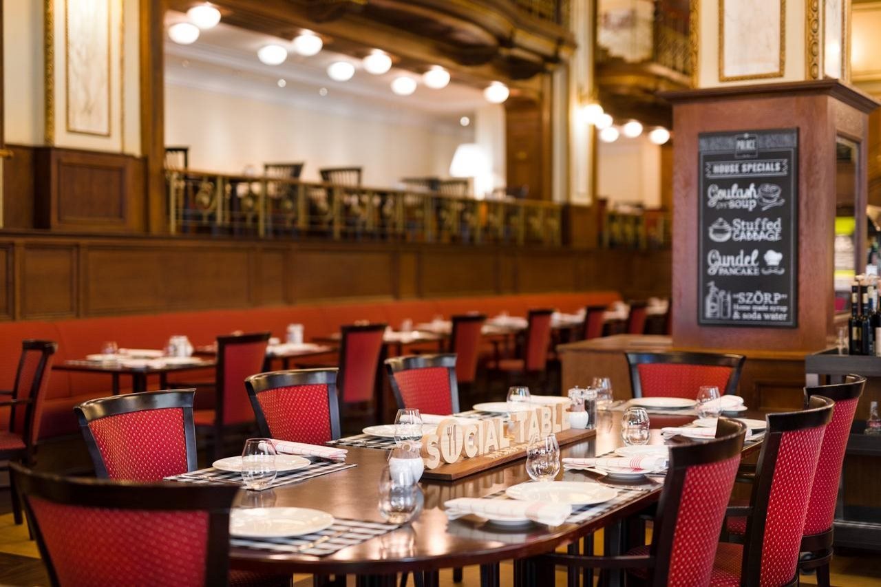 Hotel Movenpick Hotel Budapest Centre, Ungarn, Budapest. Großes 2