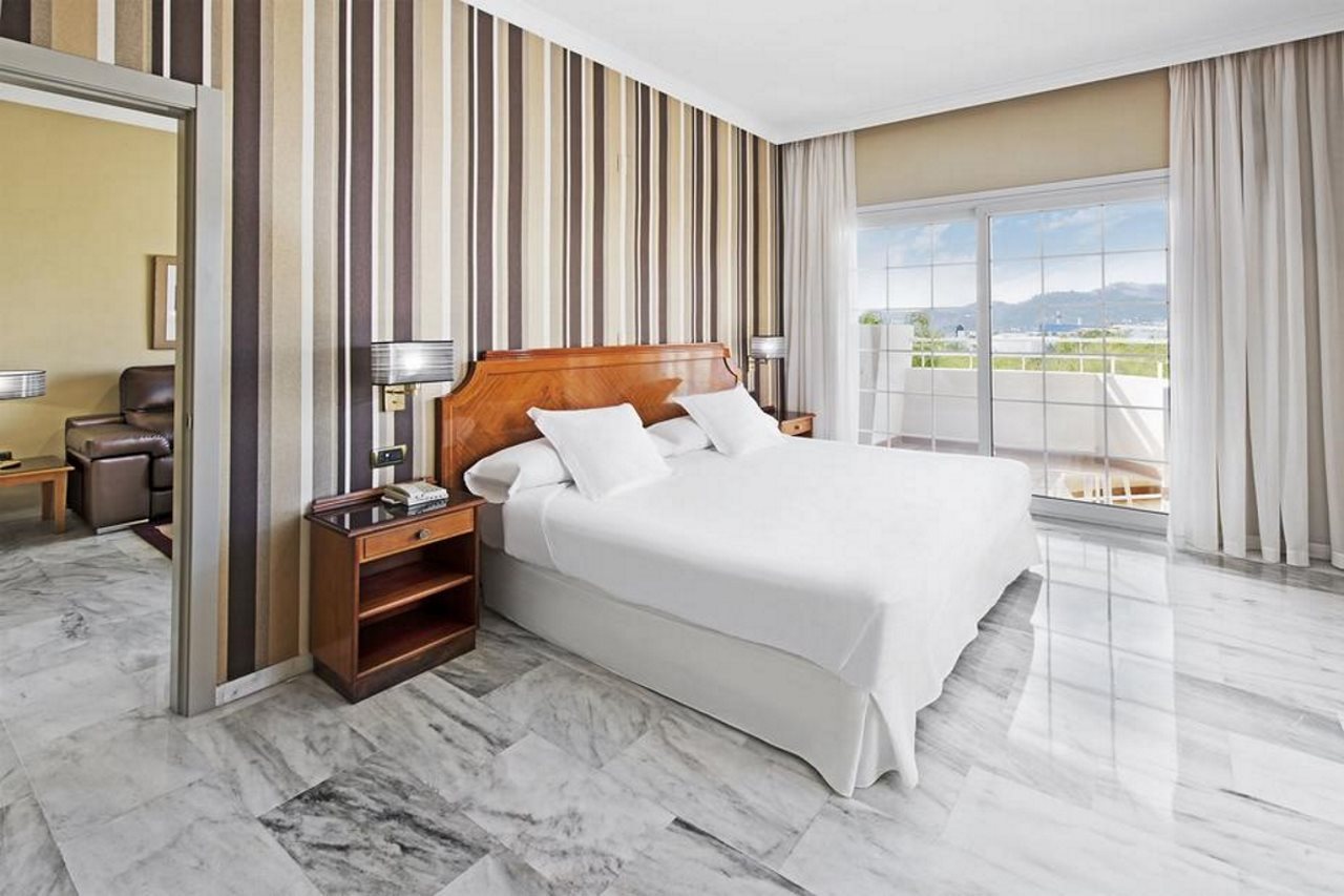 Elba Motril Beach & Business Hotel