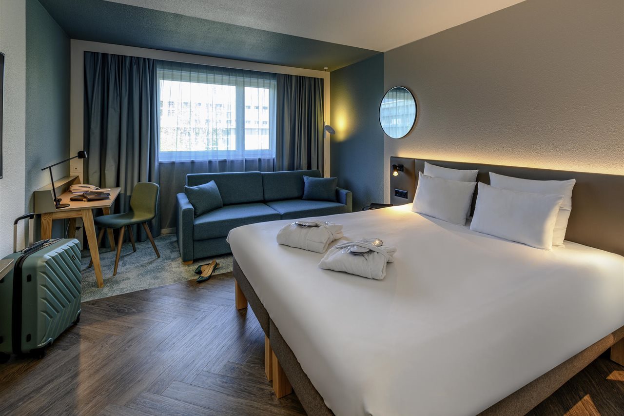 Hotel Novotel Zurich City West, Schweiz, Zürich. Großes 2